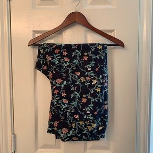 Loft Julie fit Riviera Cropped Floral Dress Pants